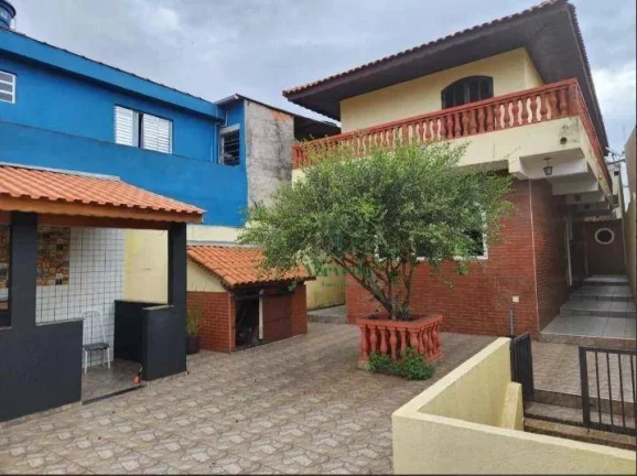 Imagem Sobrado à venda, 400 m² por R$ 689.000,00 - Cidade Soberana - Guarulhos/SP