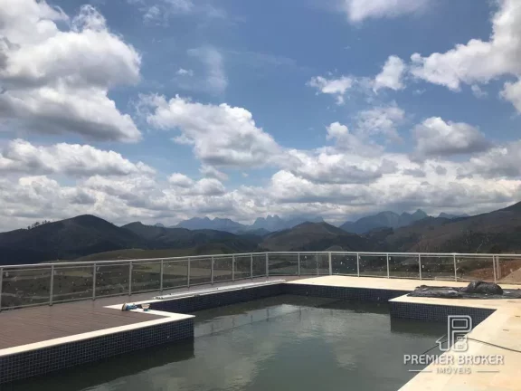Imagem Terreno à venda, 630 m² - Pessegueiros - Teresópolis/RJ