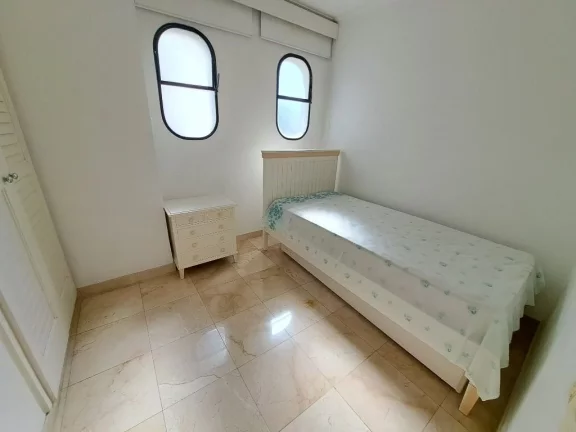Imagem APARTAMENTO AMPLO A BEIRA MAR COM LINDA VISTA