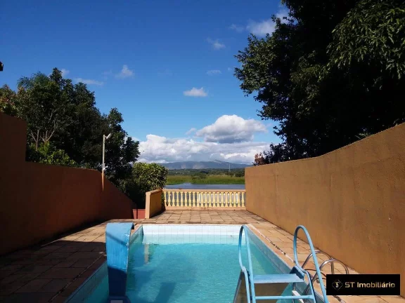 Imagem Casa de Campo em Atibaia/SP com Pé na Água p/ Financiamento - R$580.000!