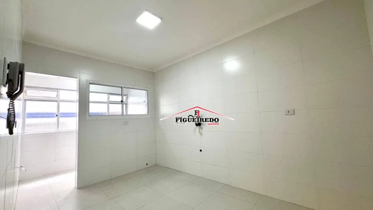 Imagem Apartamento com 2 dormitórios à venda, 80 m² por R$ 422.000,00 - Tupi - Praia Grande/SP