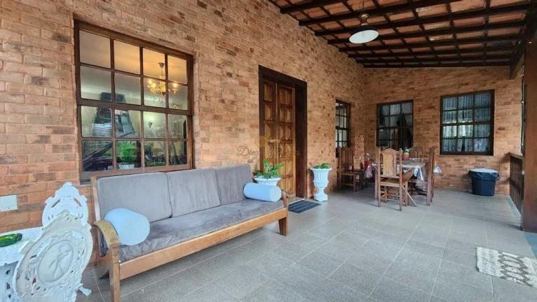 Imagem Casa para Venda em Teresópolis / RJ no bairro Parque do Imbui