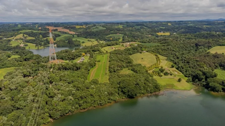 Imagem Área 15000m2 frente para Represa do Passaúna