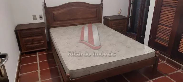 Imagem Casa Duplex Grande Família c/ 4 Quartos.