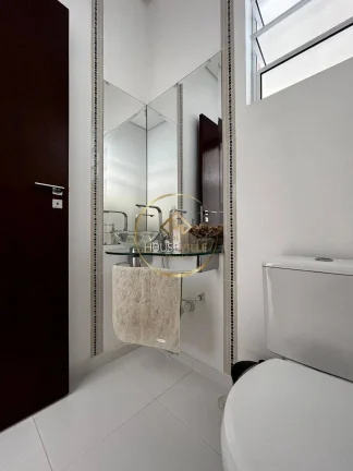 Imagem Casa Térrea, 3 Dormitórios (1Suíte), 4 Vagas, Bosque Dos Eucaliptos.