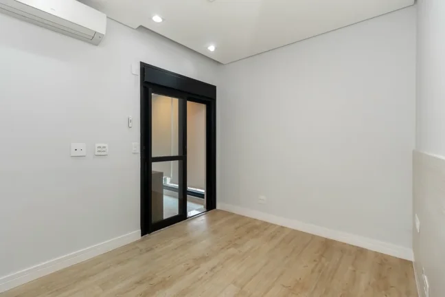 Imagem APARTAMENTO RESIDENCIAL em São Paulo - SP, Vila Uberabinha