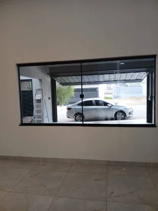 Imagem Linda Casa no Vina Barolo