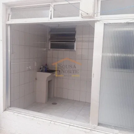 Imagem Apartamento com 90m², dispõe de 2 dormitórios, 2 banheiros, sala para dois ambientes, cozinha com...