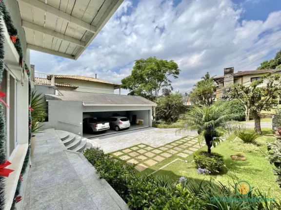 Imagem Cond São Paulo II - Casa linda, 4 suítes, piscina, gourmet, condo completo!