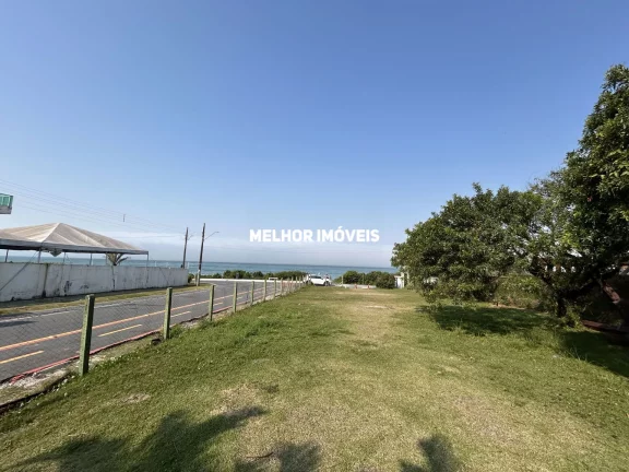 Imagem Terreno Frente Mar á venda na Praia do Estaleiro - Balneário Camboriú-SC