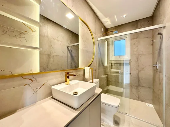 Imagem Casa em Condominio 4 Dormitórios - Bairro --