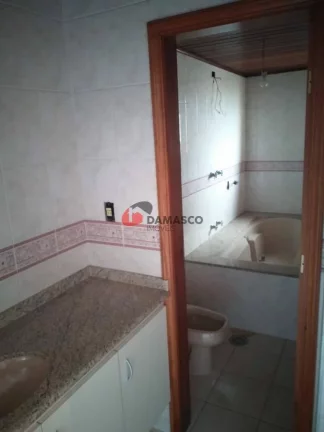 Imagem Sobrado à venda 3 Quartos, 1 Suite, 4 Vagas, 250M², Olímpico, São Caetano do Sul - SP