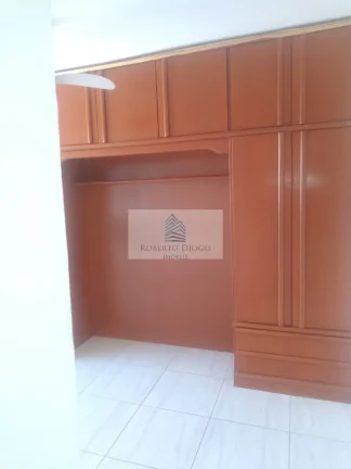 Imagem Apartamento à venda no Rio de Janeiro-RJ, bairro Camorim: 2 quartos, 1 sala, 1 banheiro, 1 vaga.