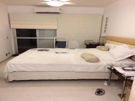 Imagem Apartamento à venda com 4 quartos, sendo 2 suítes, no condomínio Quinta de Bragança, São Paulo - SP
