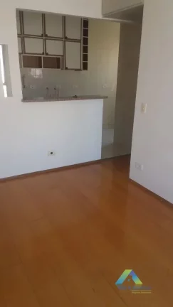 Imagem Excelente apartamento com localização privilegiada a 100mts da Estação de Metrô Praça da Árvore!