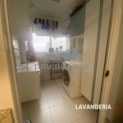 Imagem Apartamento à venda na Barra Funda com 3 quartos sendo 1 suite e 2 vagas, 96m2