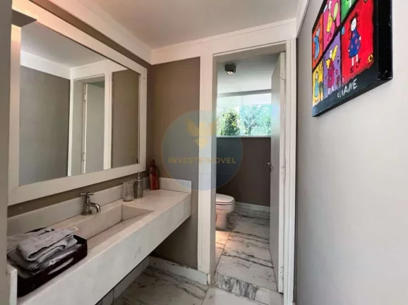 Imagem Casa em Condomínio a Venda no bairro Granja Viana - Jandira, SP