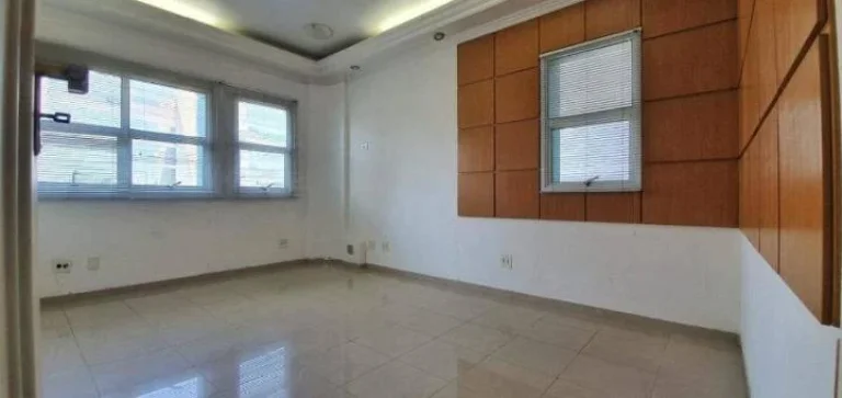 Imagem Sala Comercial para Venda em Santo André / SP no bairro Vila Guiomar