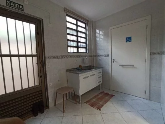 Imagem Locação Alto Padrão Sobrado 4Qts 5Vgs no Embaré