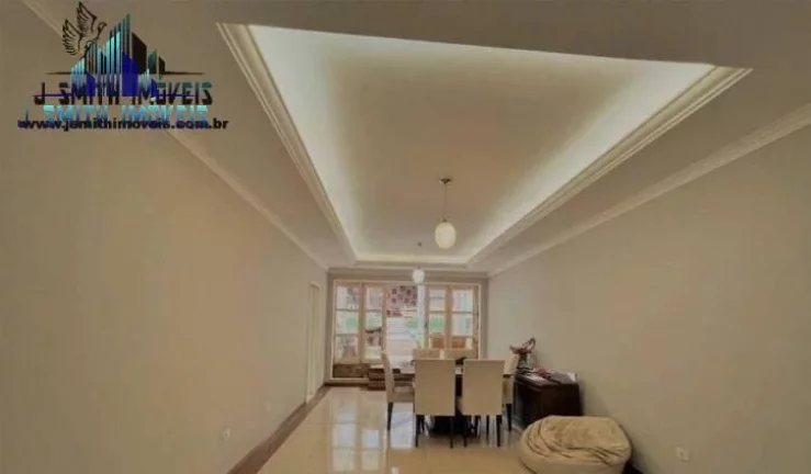 Imagem CASA ESTILO CAMPESTRE, EM CONDOMÍNIO ALTO PADRÃO EM COTIA.