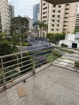 Imagem Apartamento de luxo no coração de São Paulo: 3 quartos, 1 suíte, 4 banheiros, 2 vagas na Jardim Vila Mariana - 118m². Venha conhecer!