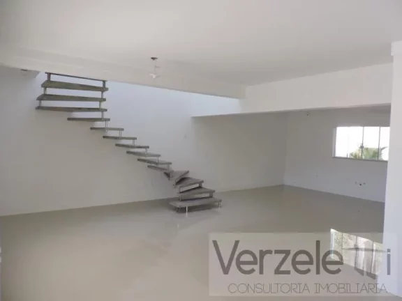 Imagem Casa / Sobrado para Venda em Balneário Camboriú / SC no bairro Praia dos Amores