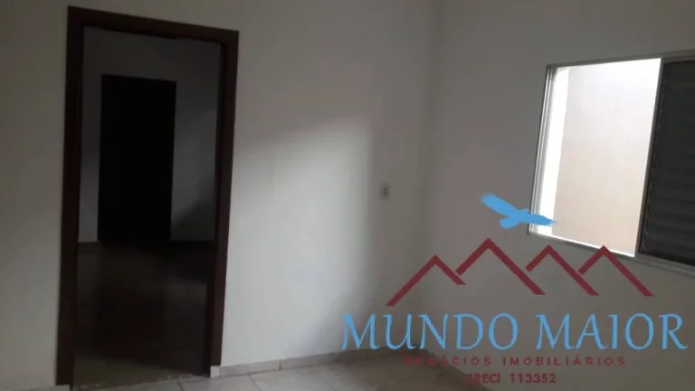 Imagem Casa com edicula 2 Quartos e 1 banheiro à Venda, 150m por R$ 370.000