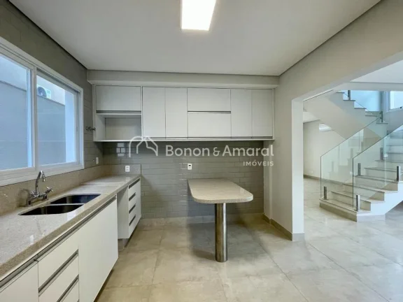 Imagem Casa à venda com 3 suítes no Bairro das Palmeiras, Campinas.
Em excelente localização, próximo ...