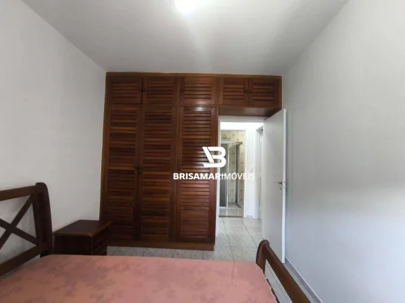 Imagem PITANGUEIRAS- NA QUADRA DA PARAIA , GARAGEM NO PRÉDIO.