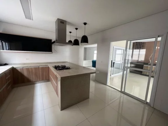 Imagem Sobrado com 4 dormitórios para alugar, 440 m² por R$ 15.000,00/mês - Residencial Real Park - Arujá/SP