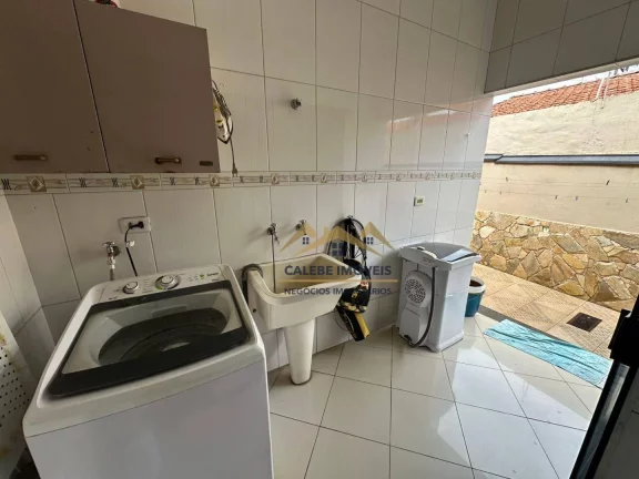 Imagem Casa com 3 dormitórios à venda, 209 m² por R$ 700.000,00 - Chácara Junqueira - Tatuí/SP