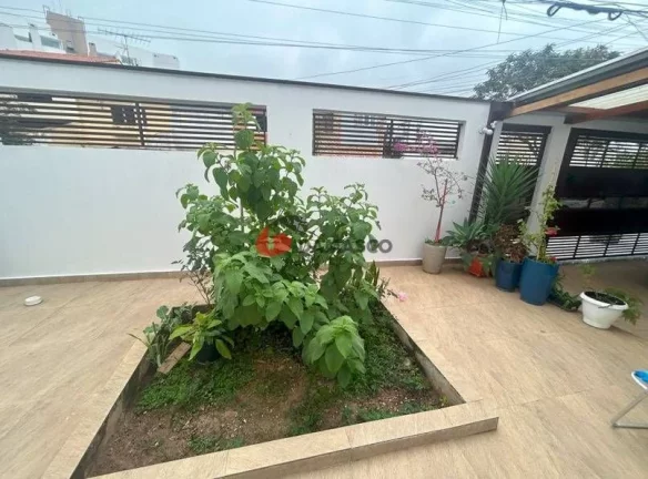 Imagem Casa a venda com 2 dormitórios - Santa Maria - São Caetano do Sul