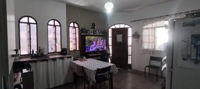 Imagem Casa com 3 dormitórios à venda, 140 m² por R$ 420.000,00 - Vila Urupês - Suzano/SP