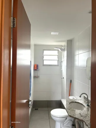 Imagem Procurando o equilíbrio entre tranquilidade residencial e praticidade urbana? Este apartamento no b...