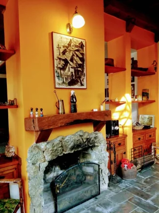 Imagem Casa em Bolsão com 4 dormitórios à venda, 350 m² - Gramado - Cotia/SP