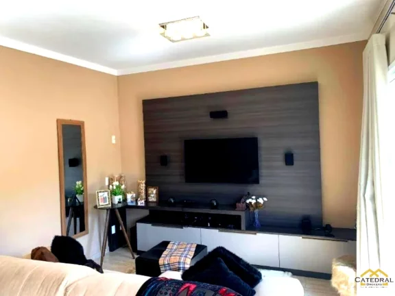 Imagem Casa à venda com 3 quartos (1 Suíte) no Condomínio Village Medeiros - Jundiaí/SP