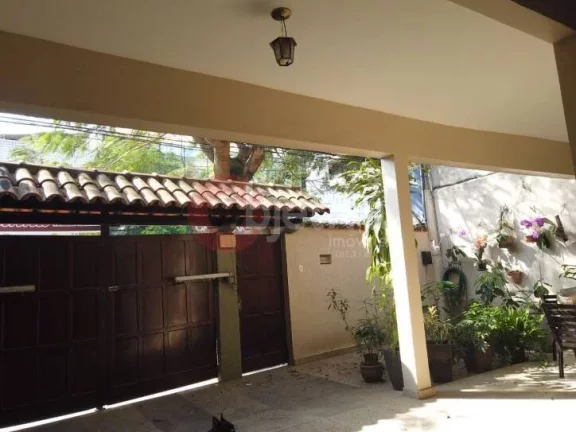 Imagem Casa com 3 dormitórios à venda, 196 m² por R$ 1.850.000,00 - Centro - Cabo Frio/RJ