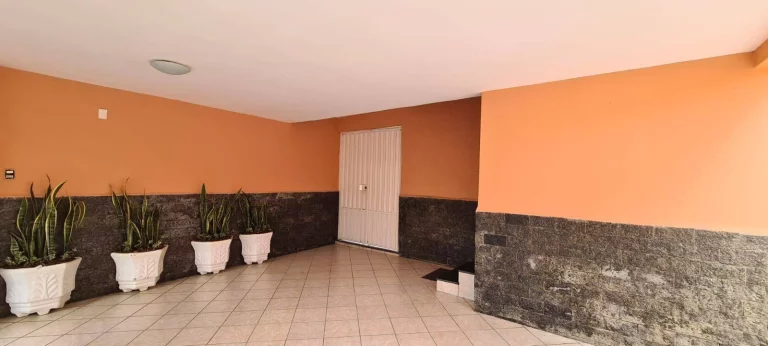 Imagem Sobrado com 3 dormitórios para alugar, 198 m² por R$ 7.000/mês - Jardim - Santo André/SP