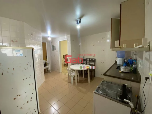 Imagem Apartamento com 3 dormitórios à venda, 111 m² por R$ 650.000,00 - Braga - Cabo Frio/RJ