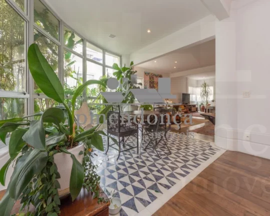 Imagem Apartamento com 4 dormitórios e 1 vaga à venda, em Higienópolis, 475 m².