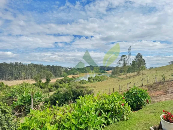 Imagem Sítio Exclusivo à Venda em Piracaia Conforto, Lazer e com Potencial