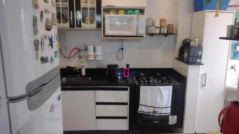 Imagem Apartamento com 2 dormitórios com suíte e 1 vaga demarcada - Campo Grande - Santos/SP