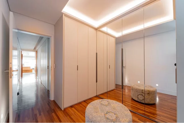 Imagem Apartamento à venda em São Paulo, Campo Belo, com 3 quartos, 220m2