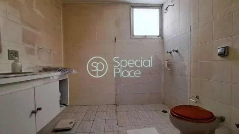 Imagem Excelente apartamento com 150m² no Jardim América. Amplo living para dois ambientes, sala de janta...