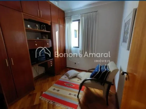 Imagem Apartamento com 3 Quartos e 2 banheiros à Venda, 96 m² por R$ 800.000