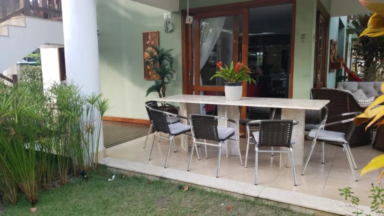 Imagem Apartamento Mobiliado à venda em Imbassaí, Mata de São João - Condomínio com Piscina e Academia