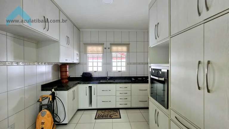 Imagem Casa para Venda em Atibaia, Jardim Dos Pinheiros, 3 dormitórios, 1 suíte, 3 banheiros, 3 vagas