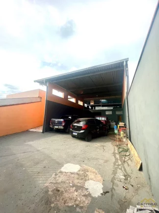 Imagem Casa com Salão a Venda - 03 Quartos (1 suíte) - Ponte São João - Jundiaí/SP