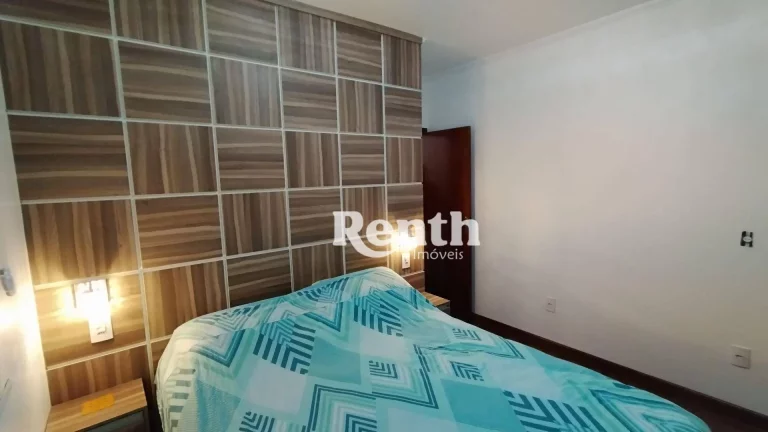 Imagem Casa com 2 dormitórios à venda, 98 m² por R$ 460.000,00 - Jardim Portugal - Rio Claro/SP