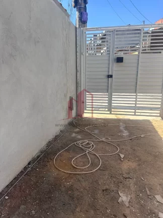 Imagem Sobrado em Fase de Construção: Casa à Venda em Franco da Rocha-SP, 2 Quartos, 2 Suítes, 1 Vaga de Garagem, 70m²